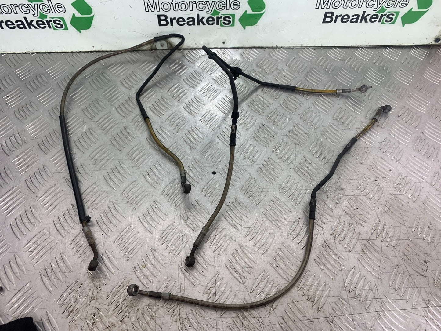 BMW R1200 R 1200 GS BRAIDED BRAKE LINES  YEAR 2013-2016 (CMB1257)
