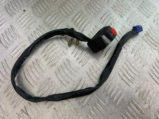 YAMAHA YZF R1 RIGHT SWITCH GEAR YEAR 2004-2006 (CMB1155)
