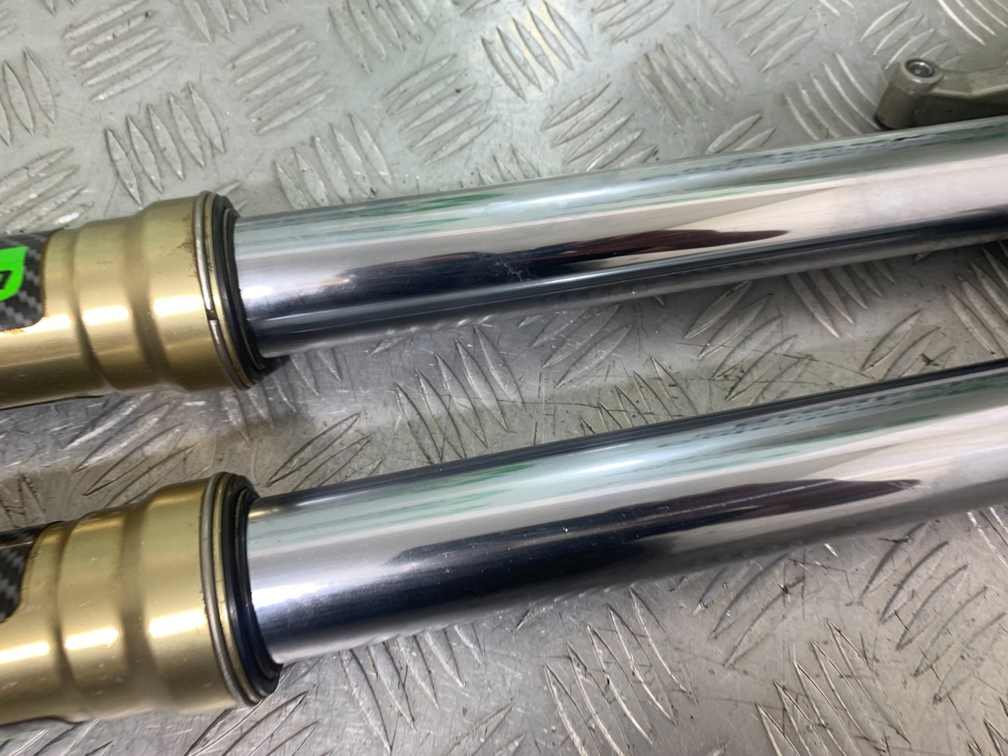 KAWASAKI KXF250 KXF 250 FORKS YEAR 2006-2008 (CMB1309)