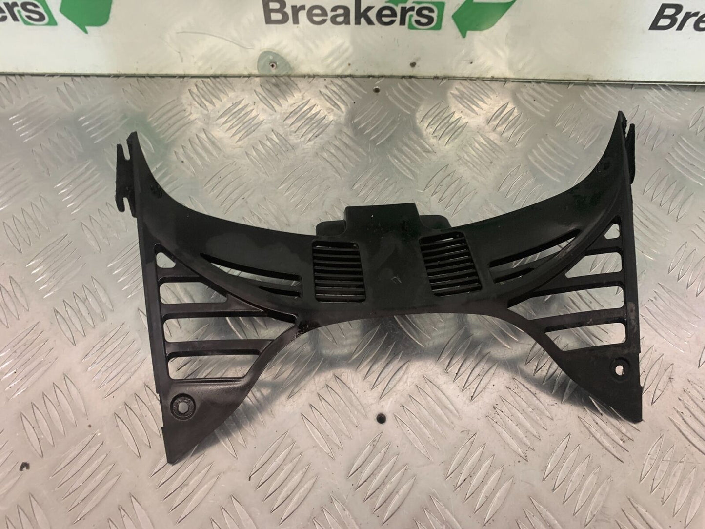HONDA XL650 V TRANSALP INNER INFILL PANEL    YEAR 2001-2006 (STOCK 975)