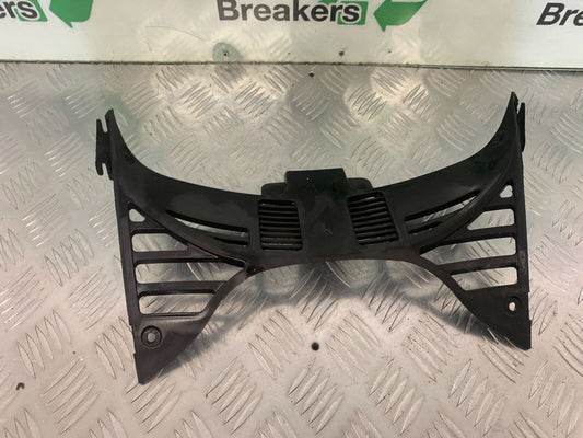 HONDA XL650 V TRANSALP INNER INFILL PANEL    YEAR 2001-2006 (STOCK 975)