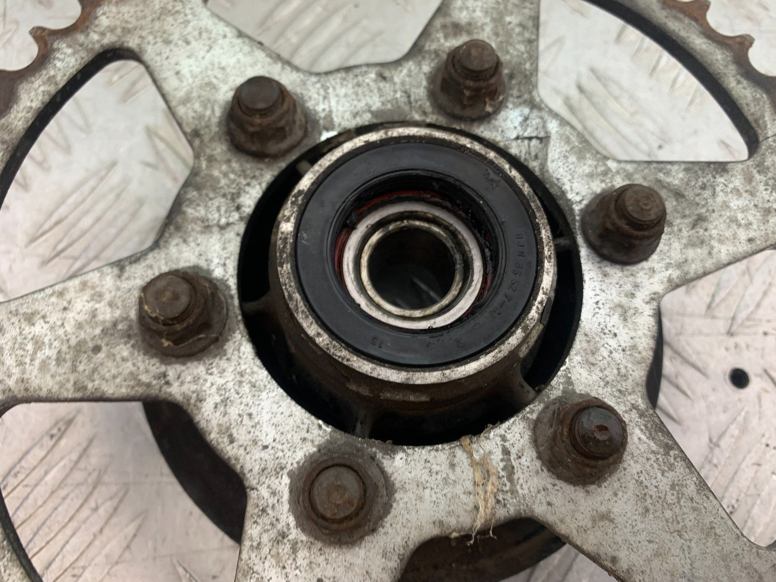 KAWASAKI ER6 F ER6F SPROCKET CARRIER   YEAR 2005-2008 (CMB1277)