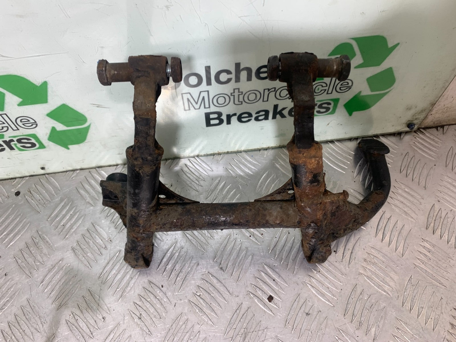 KAWASAKI GTR1400 GTR 1400 CENTER STAND  YEAR 2007-2009 (CMB1306)
