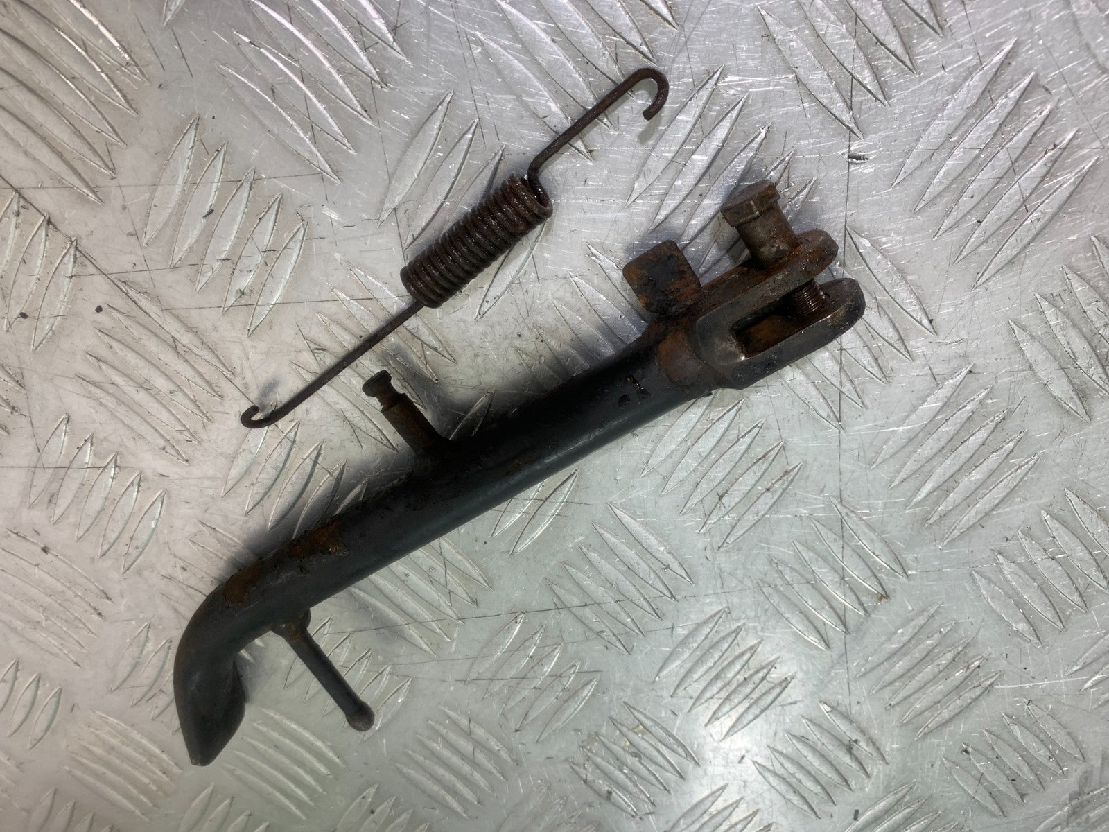 SUZUKI GS500 GS 500 SIDE STAND YEAR 2001-2008 (CMB1254)