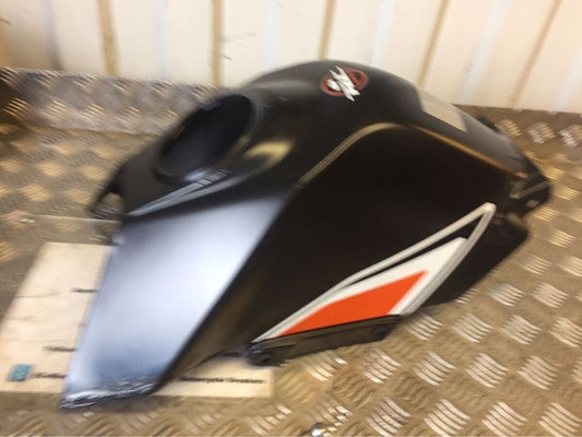 KTM RC125 RC 125 PETROL TANK COVER  YEAR 2015