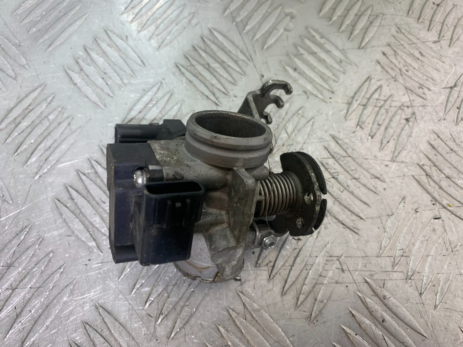 YAMAHA YS125 YS 125 THROTTLE BODY  YEAR 2017-2021 (CMB1321)