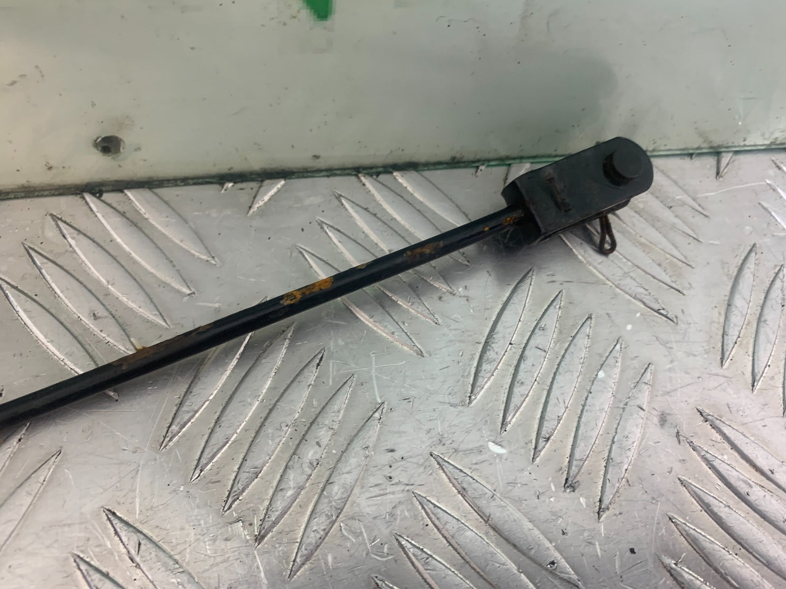 KAWASAKI GT550 GT 550 REAR BRAKE ROD  YEAR 1984-87 (CMB1141)