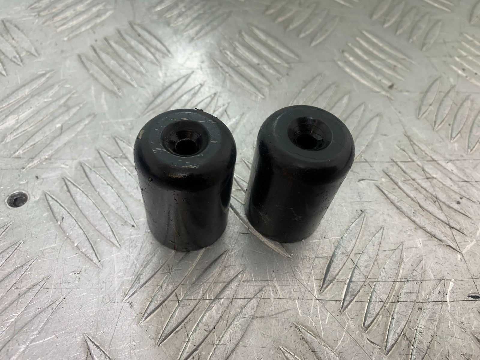 SUZUKI AN 200 UH 200 BAR END WEIGHTS YEAR 2007-2009 (CMB1256)