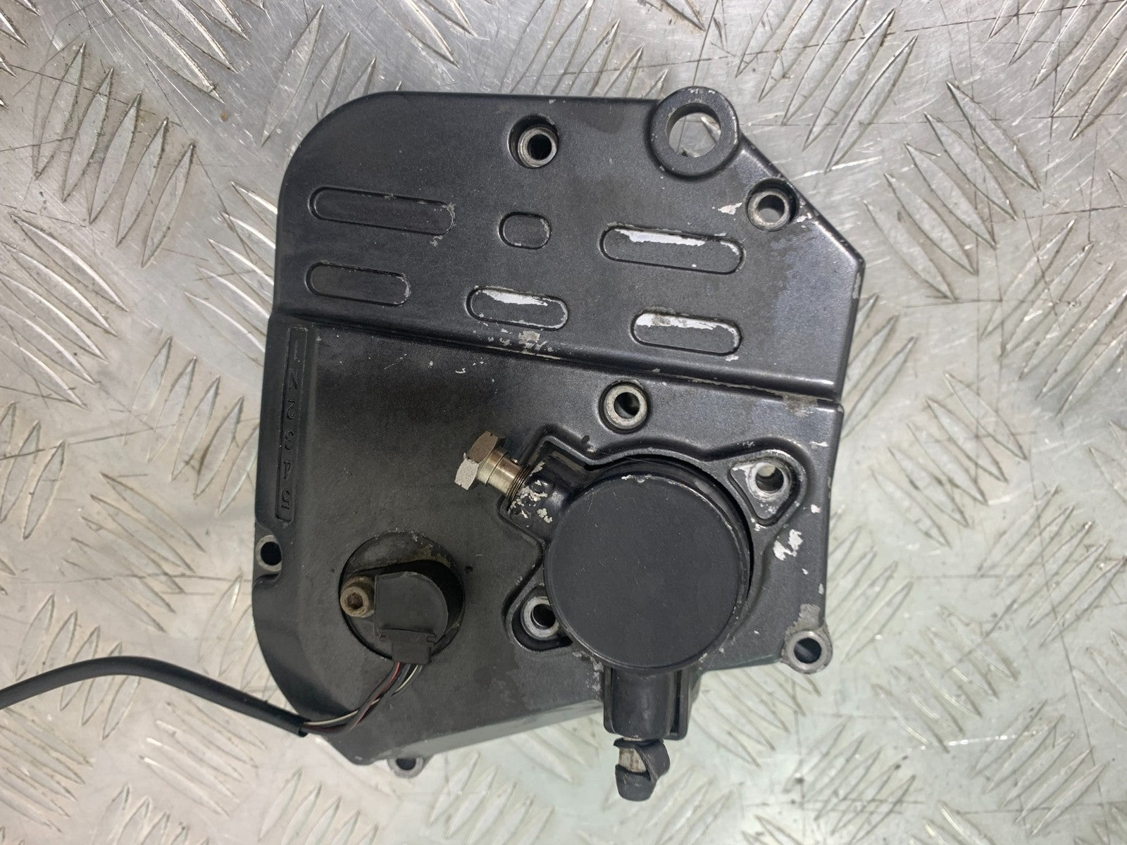 SUZUKI GSF1200 GSF 1200 BANDIT CLUTCH SLAVE CYLINDER  YEAR 2001-2004 (CMB1188)