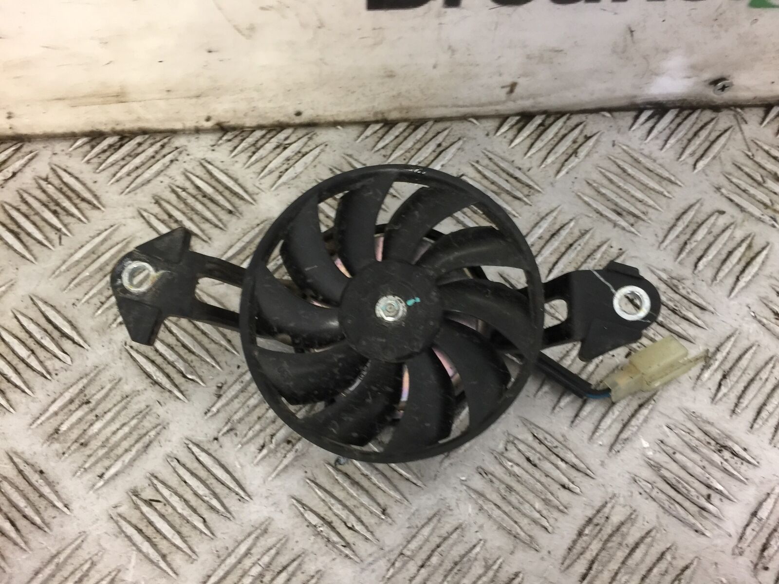 YAMAHA MT 125 MT125 RADIATOR FAN YEAR 2014-2019 ABS (STOCK 477)
