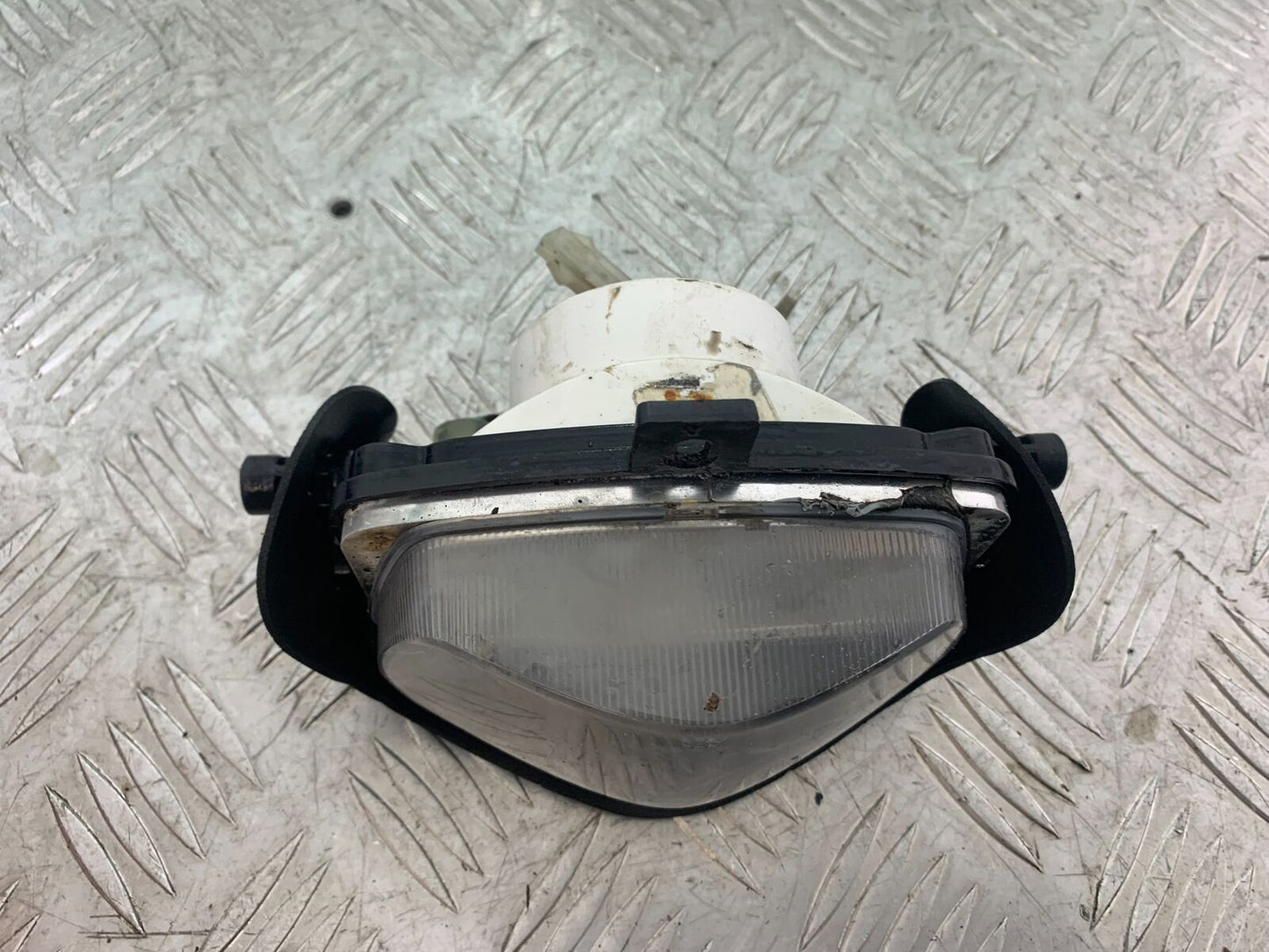 YAMAHA XT125 X XT 125 X HEADLIGHT   2005-2011 (CMB1097)
