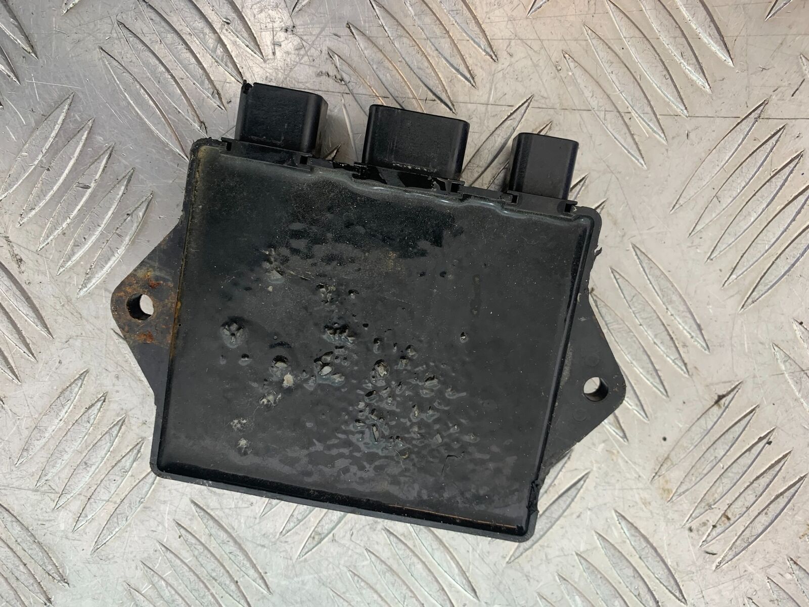 YAMAHA YZF600 YZF 600 THUNDERCAT CDI UNIT   1996-2003 (CMB1105)