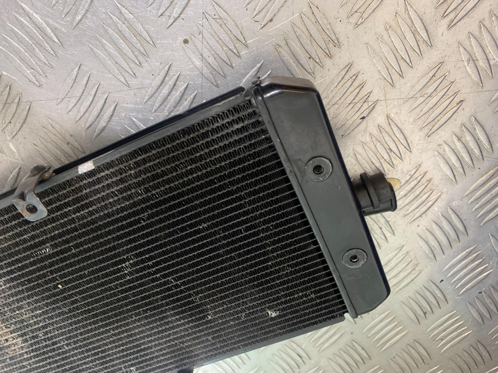 YAMAHA XVS 1300 MIDNIGHT STAR RADIATOR   YEAR 2007-16 (CMB1200)