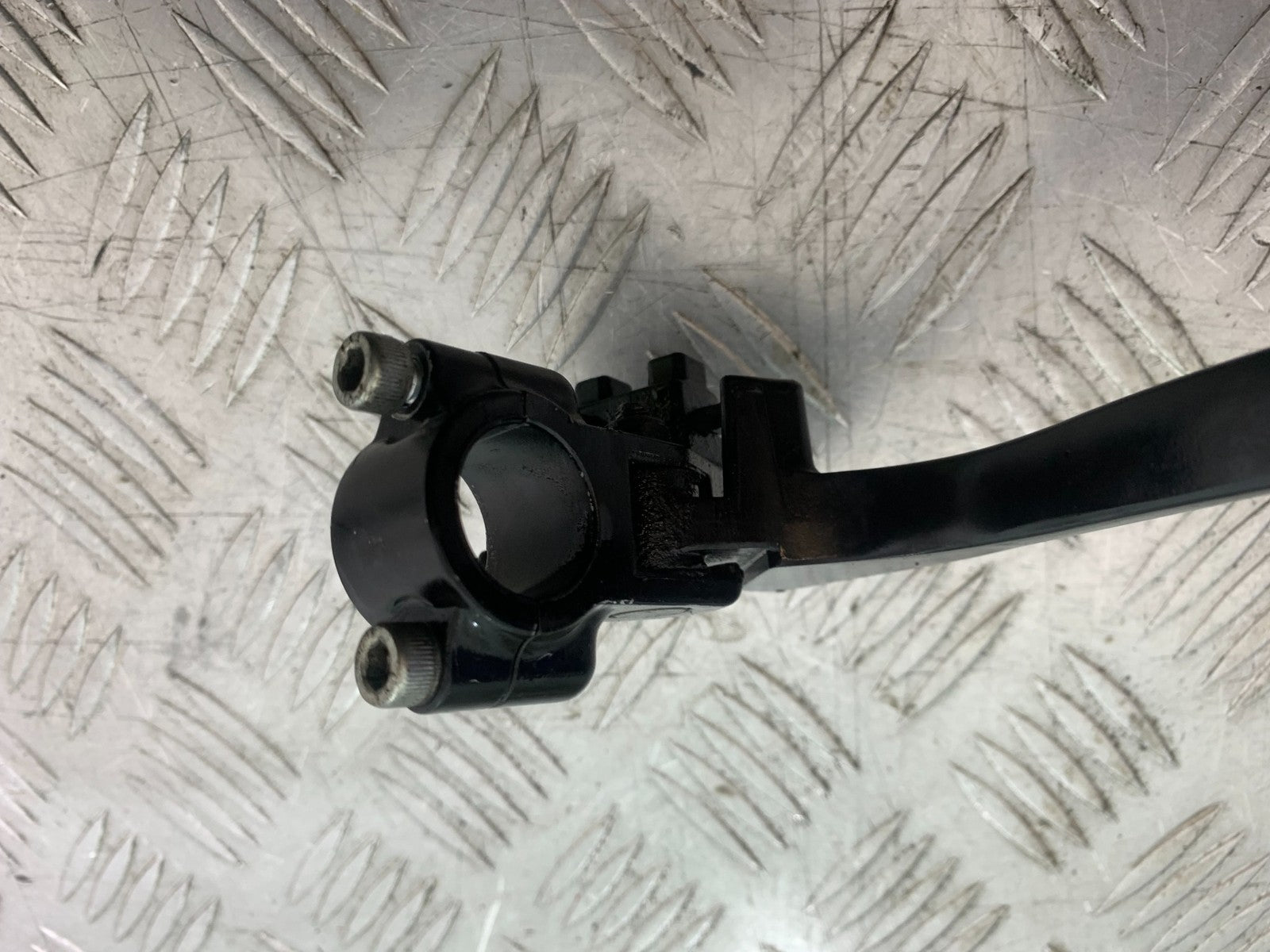 KAWASAKI Z1000 SX CLUTCH LEVER AND BRACKET   YEAR 2014-16 (CMB1264)