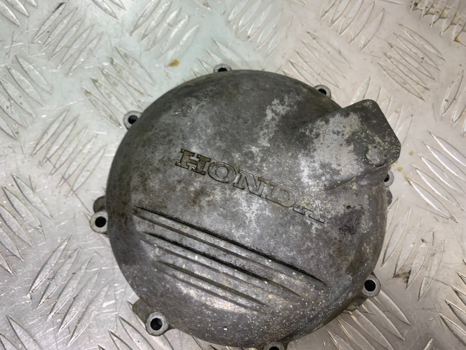 HONDA VFR800 PRE V-TEC GENERATOR COVER   YEAR 1998-2001 (CMB1233)