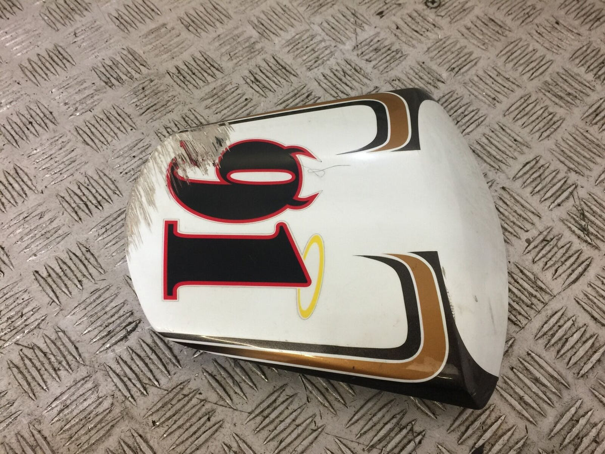 SUZUKI GSXR 750 L1-L5 SEAT HUMP YEAR 2012-2016 (STOCK 698)