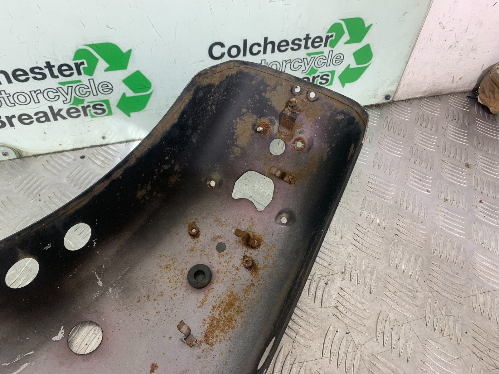 SINNIS HOODLUM 125 REAR MUDGUARD  YEAR 2021-2025 (CMB1196)