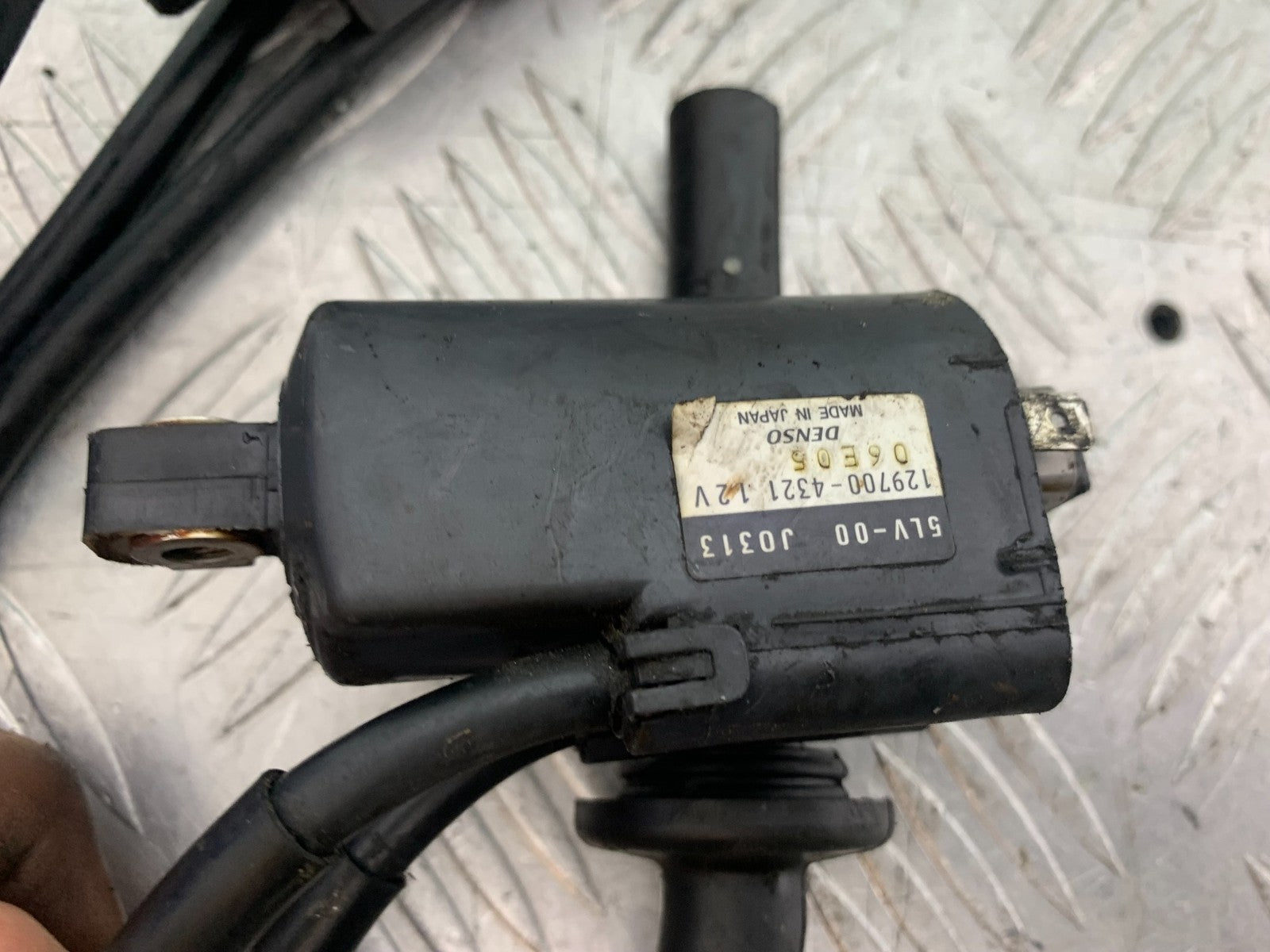 YAMAHA FZS1000 FAZER COILS AND CAPS  YEAR 2001-05 (CMB1275)