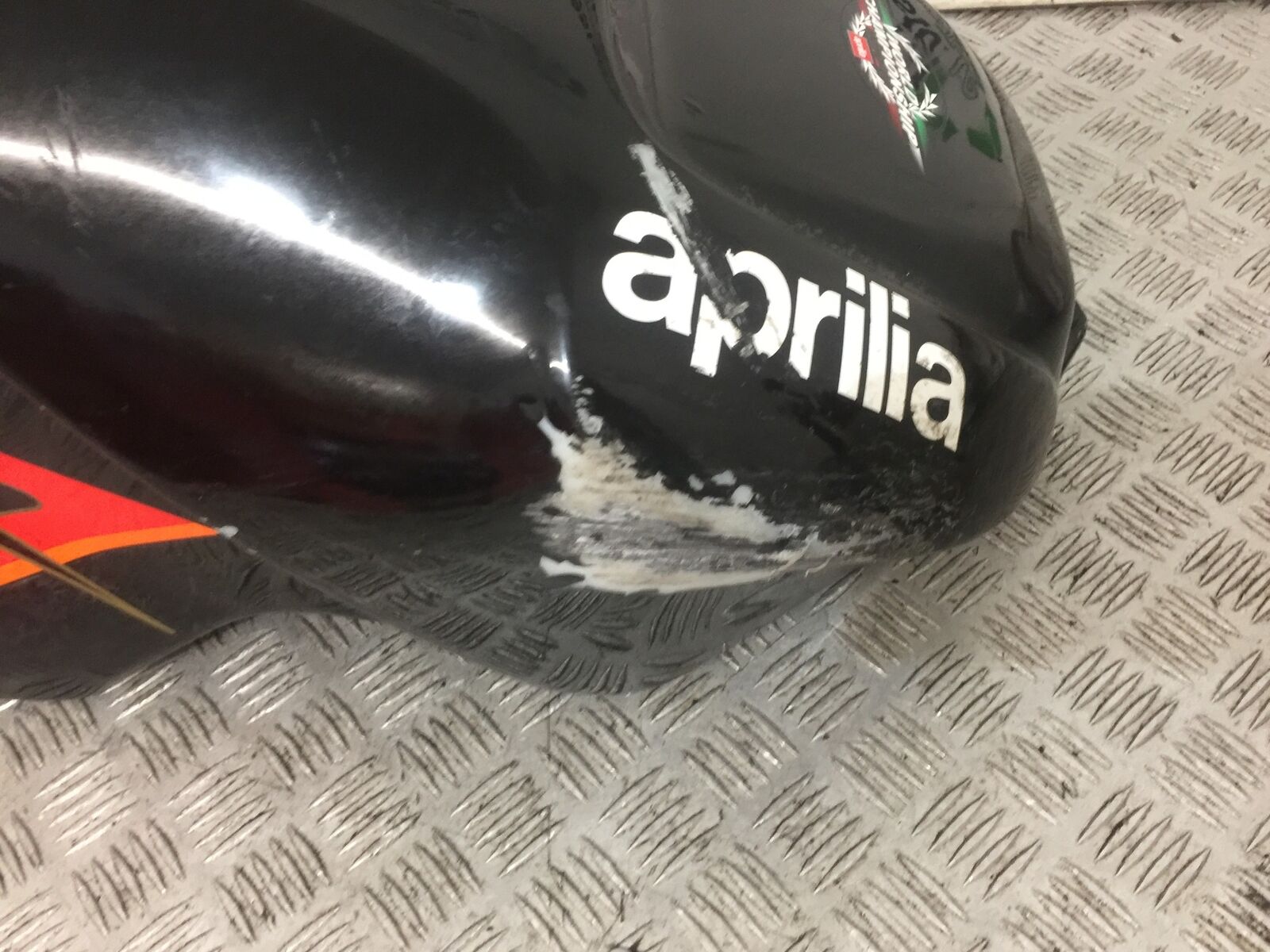 APRILIA TUONO 1000 PETROL TANK   YEAR 2003-2004 (STOCK 767)