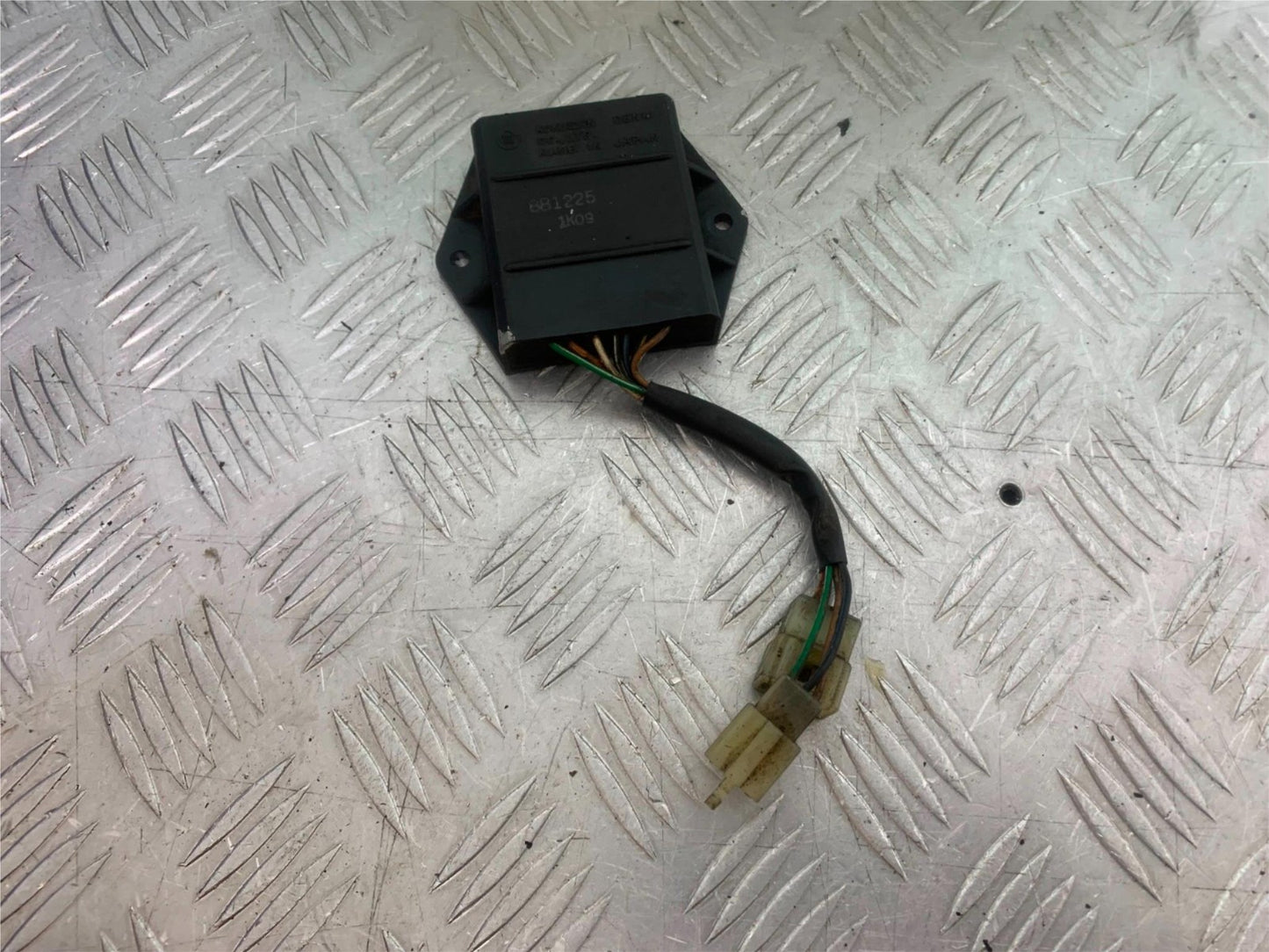 SUZUKI GS500 GS 500 CDI UNIT YEAR 2001-2008 (CMB1254)