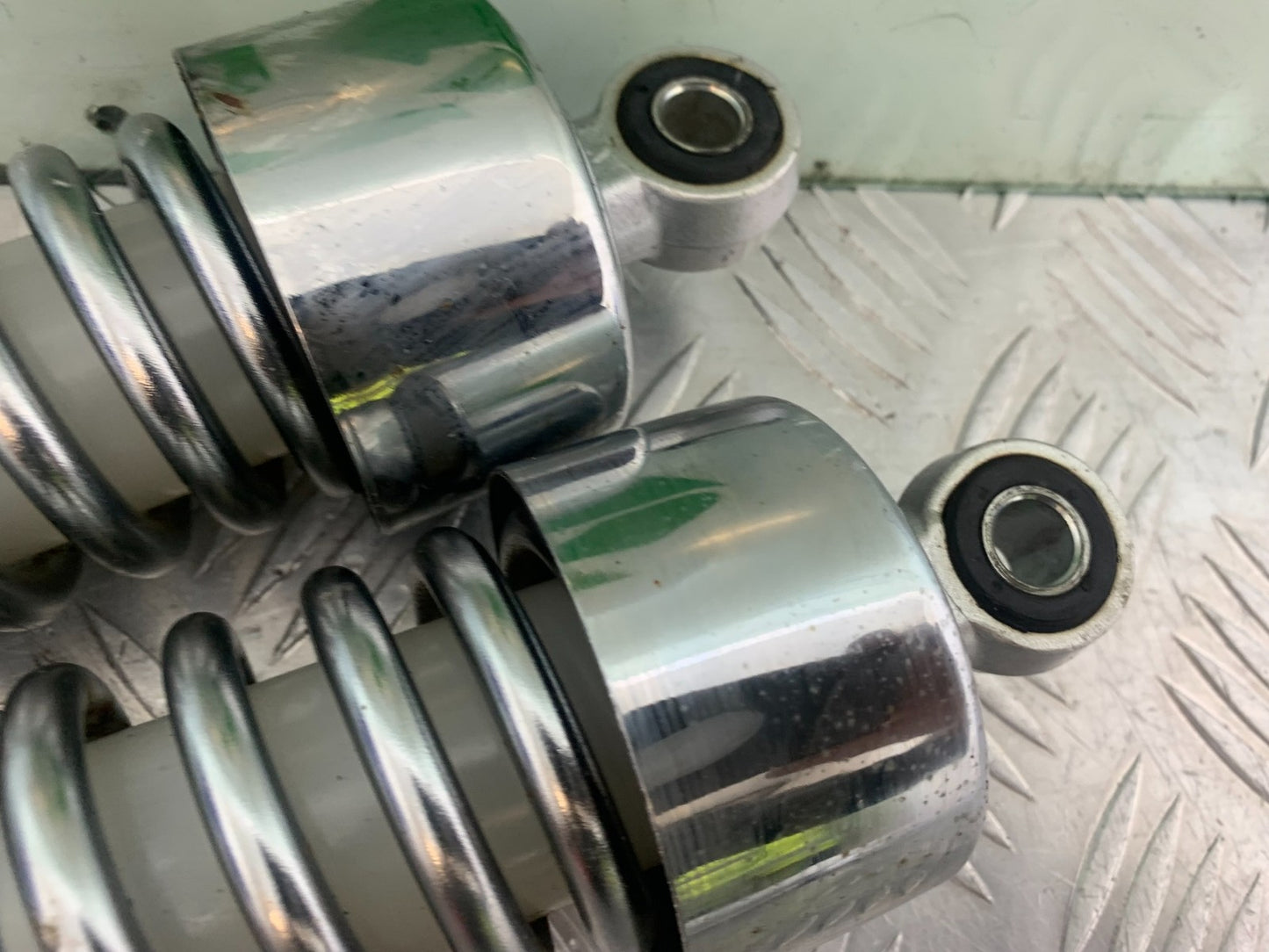 PIONEER NEVADA XF125 REAR SHOCKS   YEAR 2009 (CMB1214)