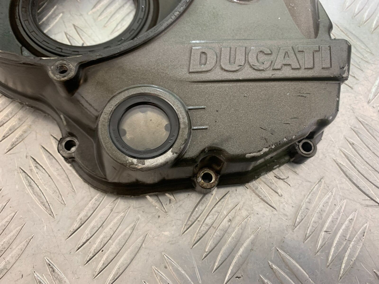 DUCATI 748 CLUTCH COVER   YEAR 1999 2003