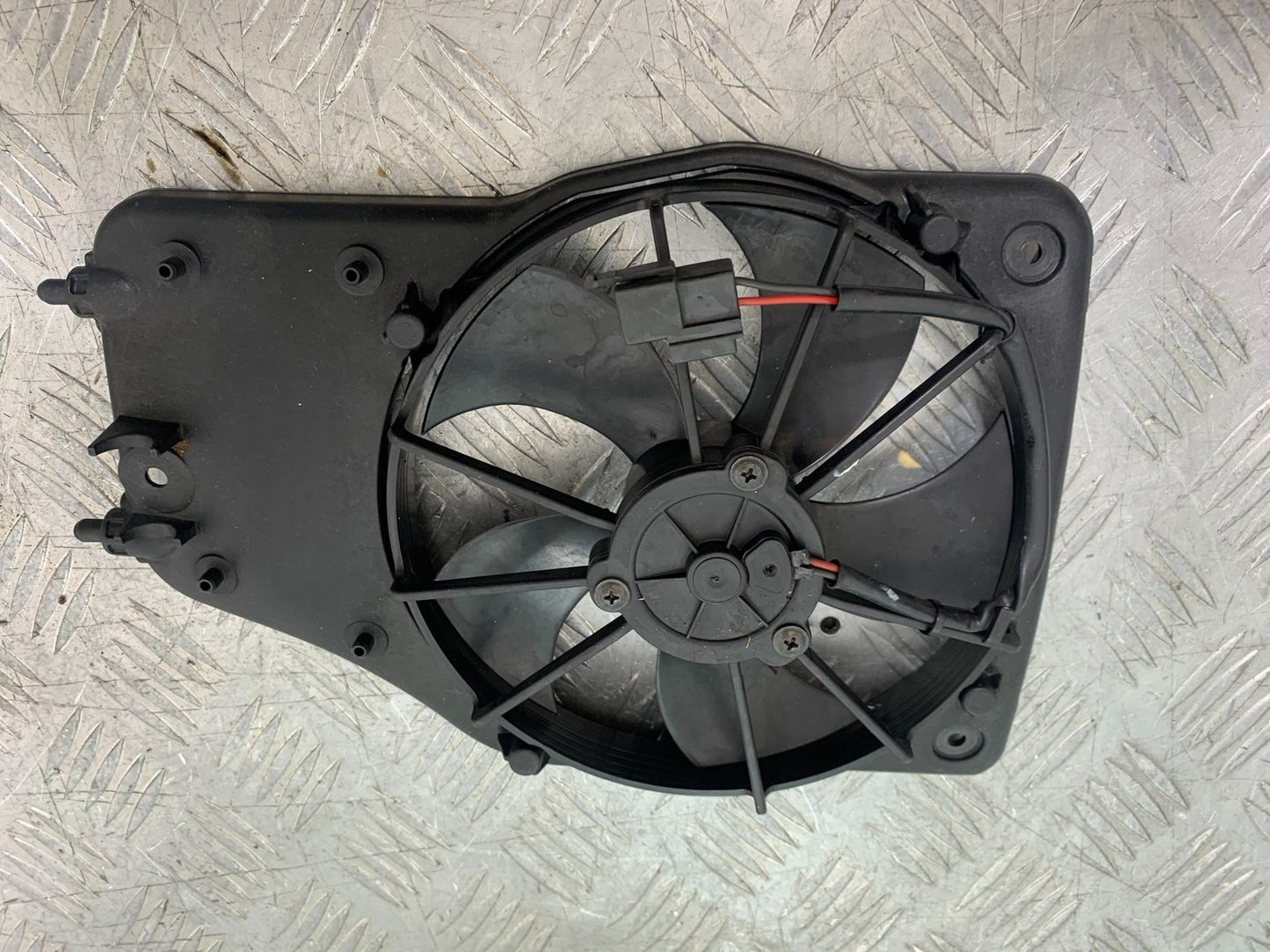 MV AGUSTA 675 F3 R&G RADIATOR FAN  YEAR 2012-2016 (CMB1302)