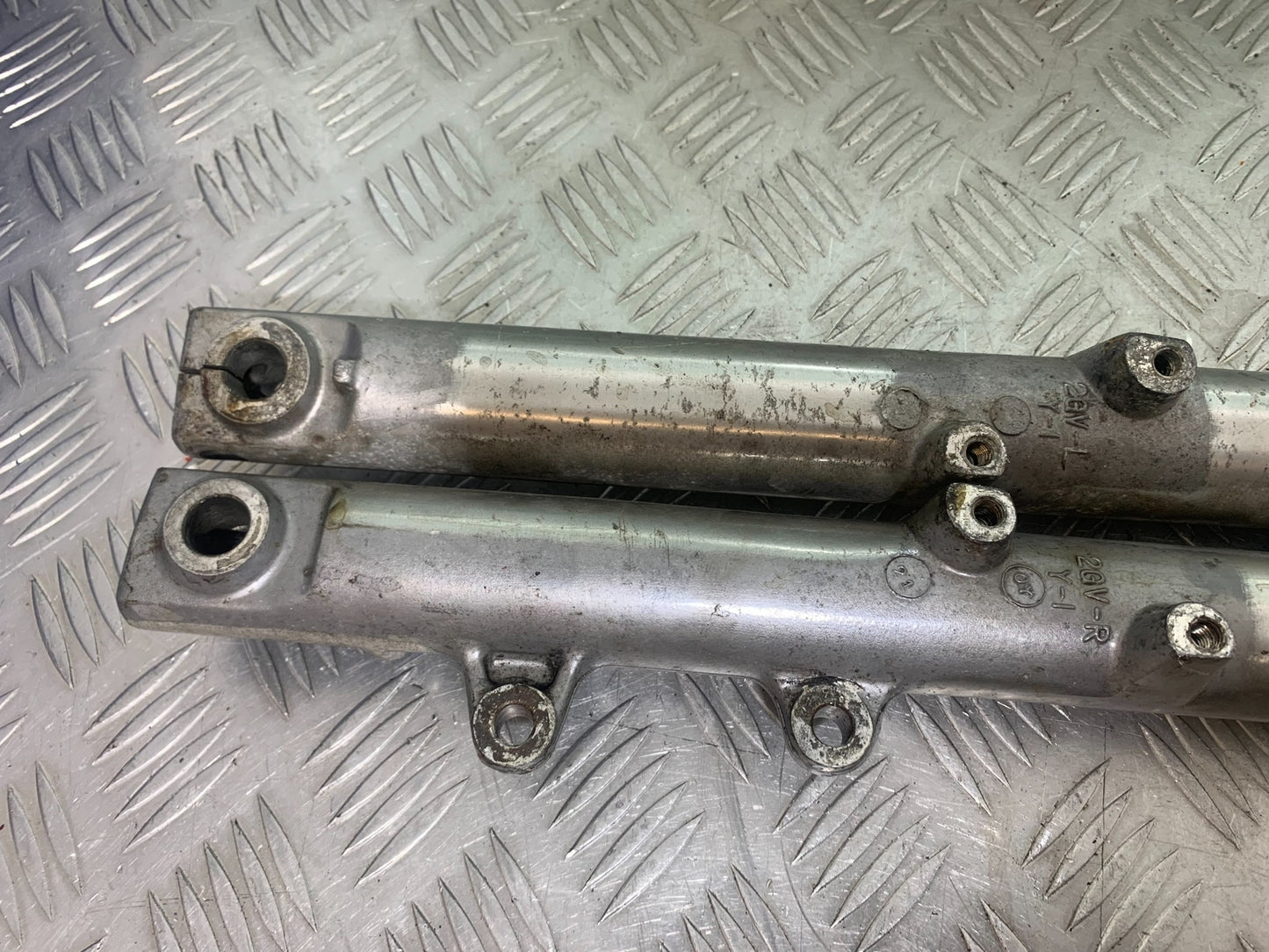 YAMAHA XV535 XV 535 VIRAGO FORKS  YEAR 1994-02 (CMB1162)