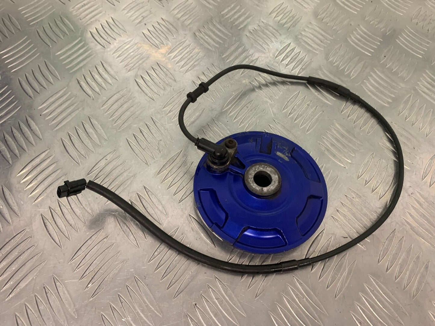 YAMAHA XJ6 XJ6-S FRONT ABS SENSOR  YEAR 2009-2015 (STOCK 991)