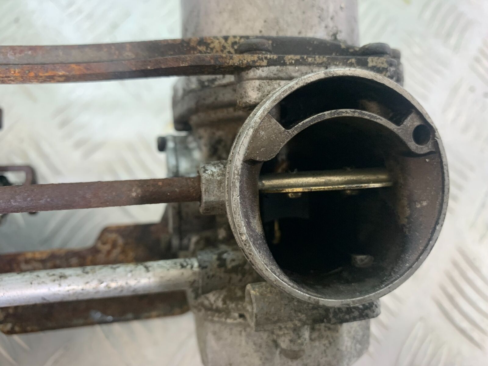 HONDA CX500 CX 500 CARBS  YEAR 1980 (CMB1131)