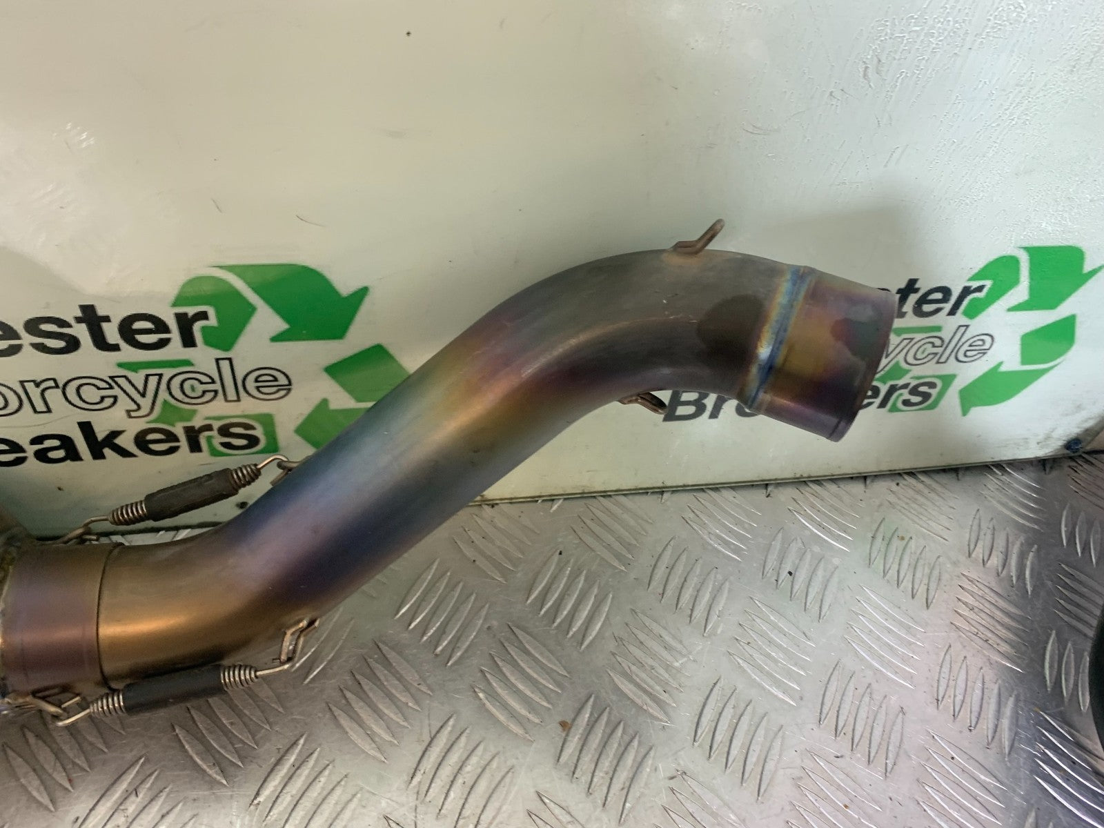 APRILIA RSV4 FACTORY AKRAPOVIC FULL EXHAUST SYSTEM  YEAR 2009-2012(CMB1224)
