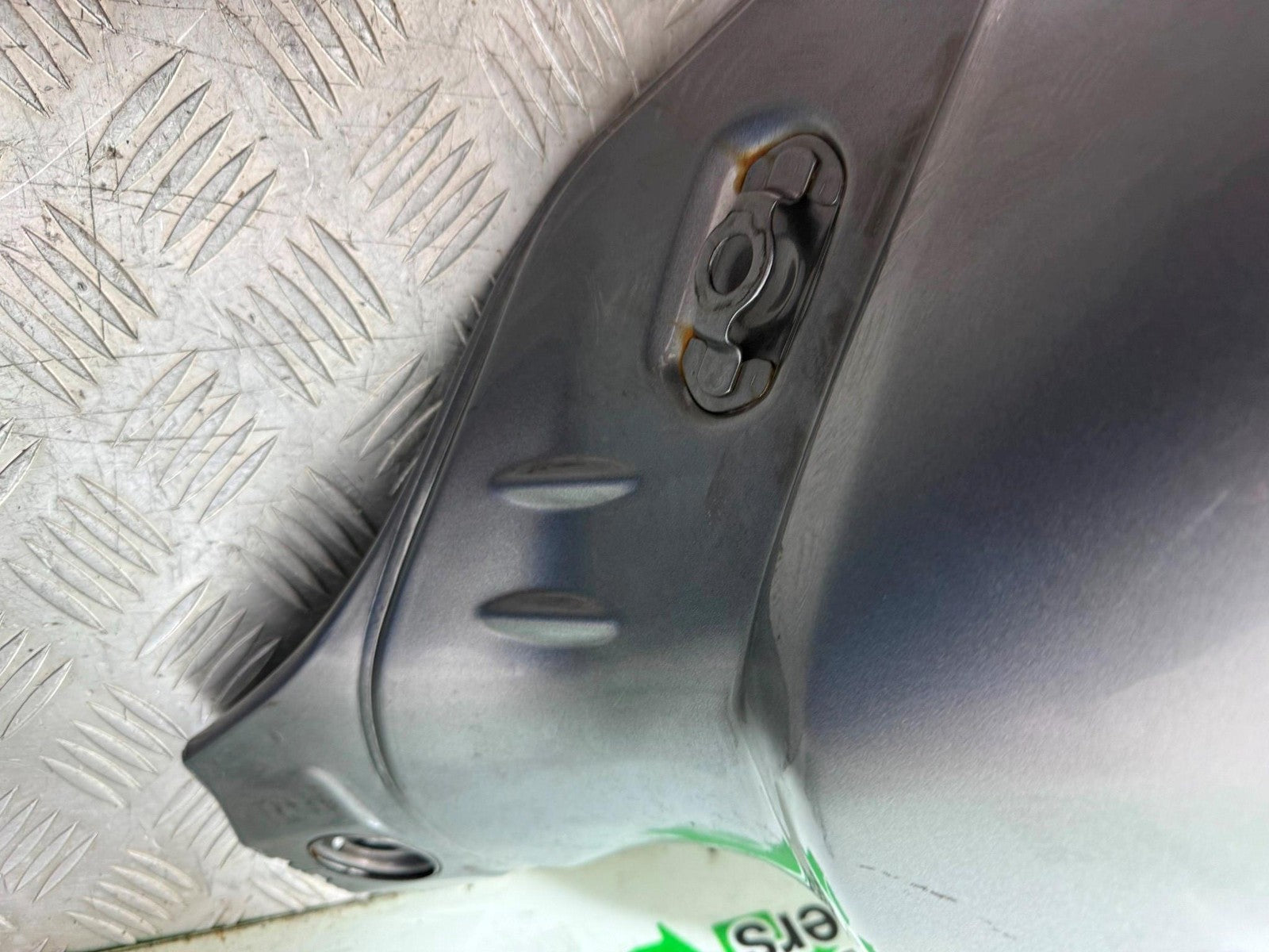 SUZUKI DL1000 DL 1000 V STORM FUEL PETROL TANK YEAR 2002 - 2008