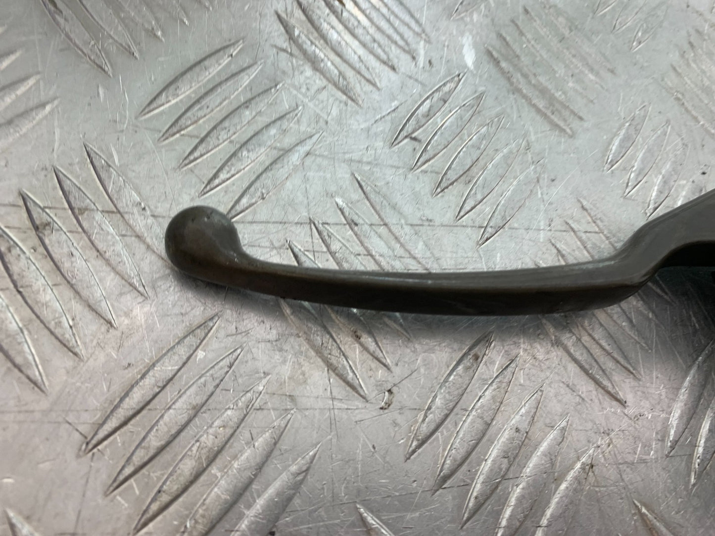 HONDA NT650 V DEAUVILLE CLUTCH LEVER AND BRACKET  YEAR 1999 (CMB1268)