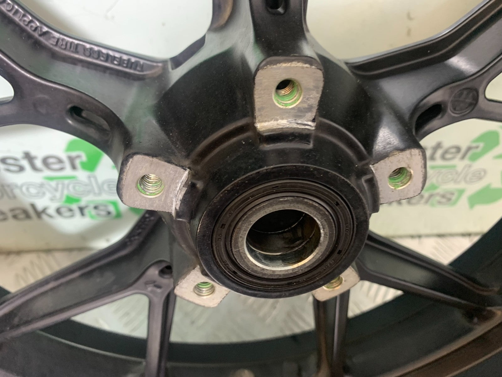 DUCATI 848 MARCHESINI FRONT WHEEL   YEAR 2008-2010 (CMB1323)