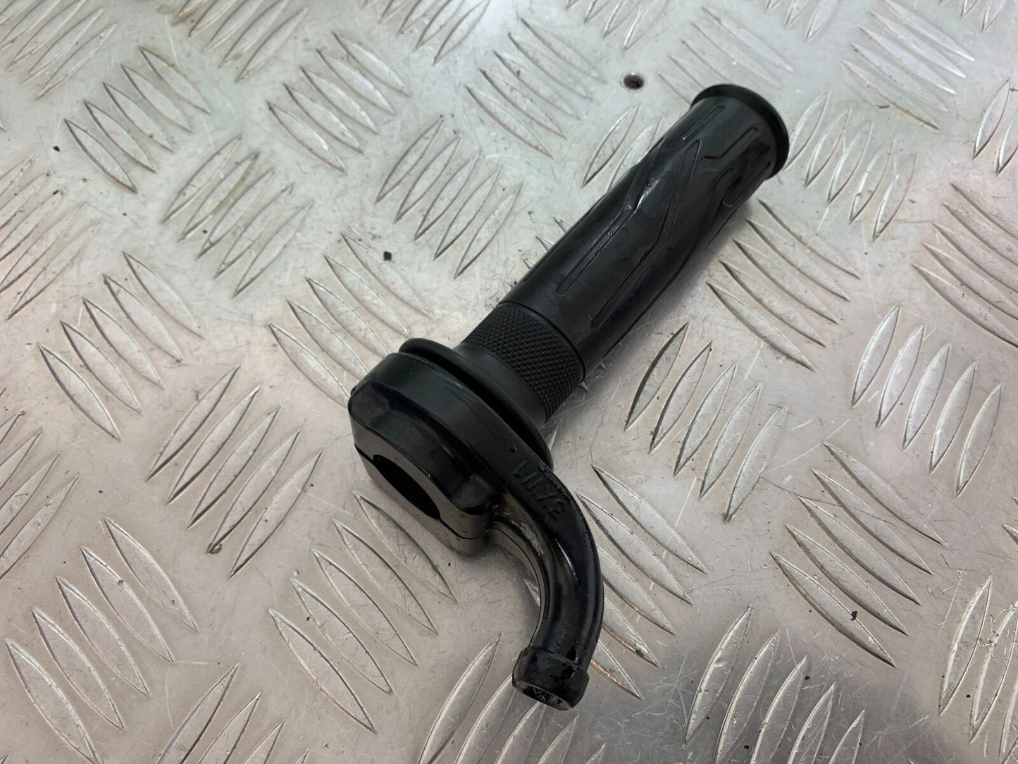 YAMAHA FJR1300 FJR 1300 THROTTLE  YEAR 2001-05 (CMB1005)