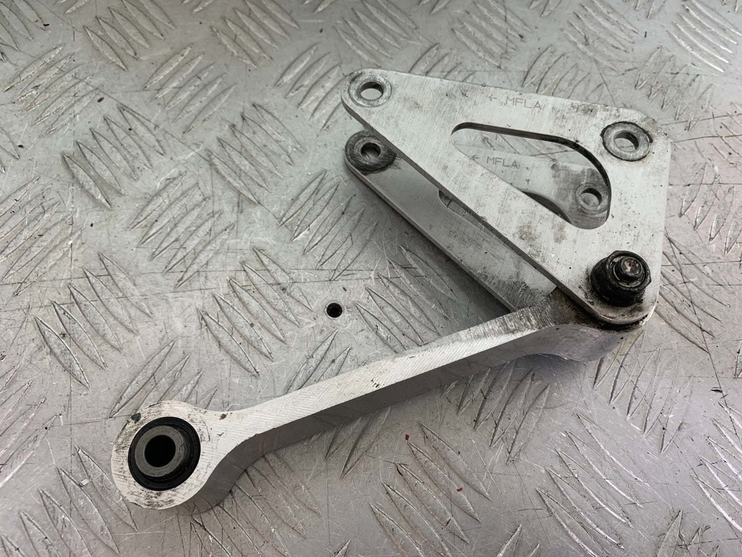 HONDA CBR1000 rr FIREBLADE REAR SHOCK LINKAGE   2008-2011 (CMB1253)