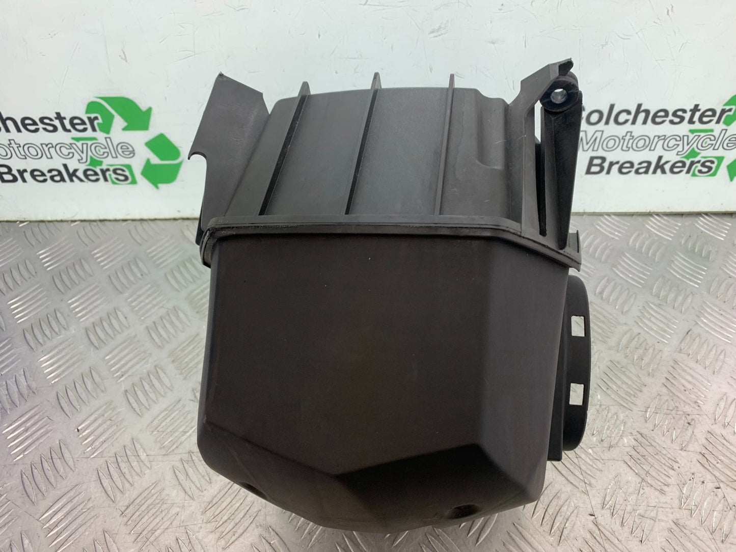 BMW F800 GT AIRBOX  YEAR 2013-2017 (CMB1248)
