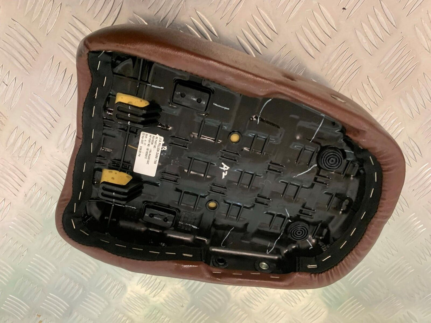 ROYAL ENFIELD 350 CLASSIC REAR SEAT   YEAR 2022 (STOCK 967)