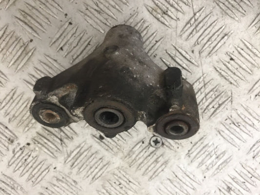 KAWASAKI Z750 Z 750 REAR SHOCK LINKAGE     YEAR 2004-2006  (STOCK 871)