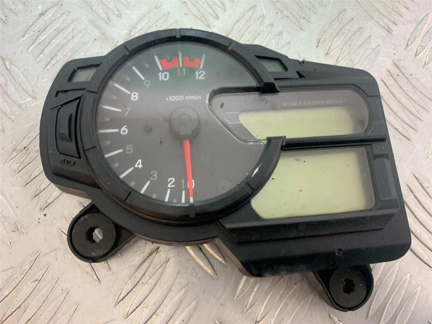 SUZUKI DL 650 V-STROM CLOCKS SPEEDO DASH  YEAR 2020 (CMB1117)