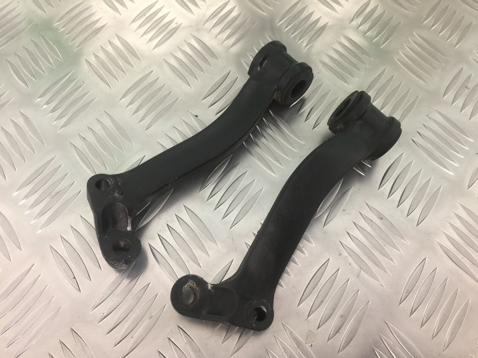 KAWASAKI ZX12R ZX12 R ENGINE BRACKETS   YEAR 2000 (STOCK 913)