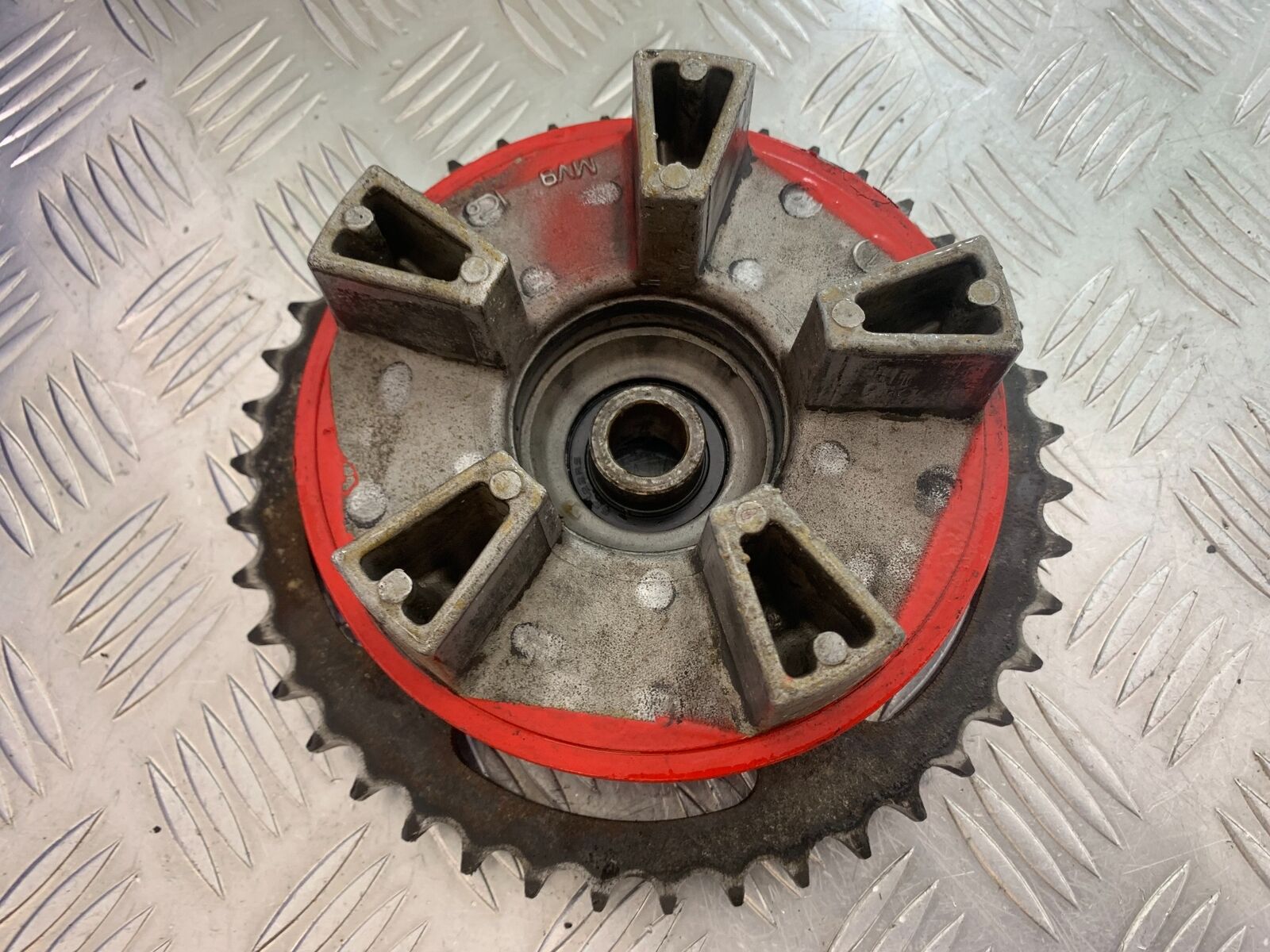 HONDA CBR600 CBR 600 F2 REAR SPROCKET CARRIER  YEAR 1991-1993 (CMB1114)