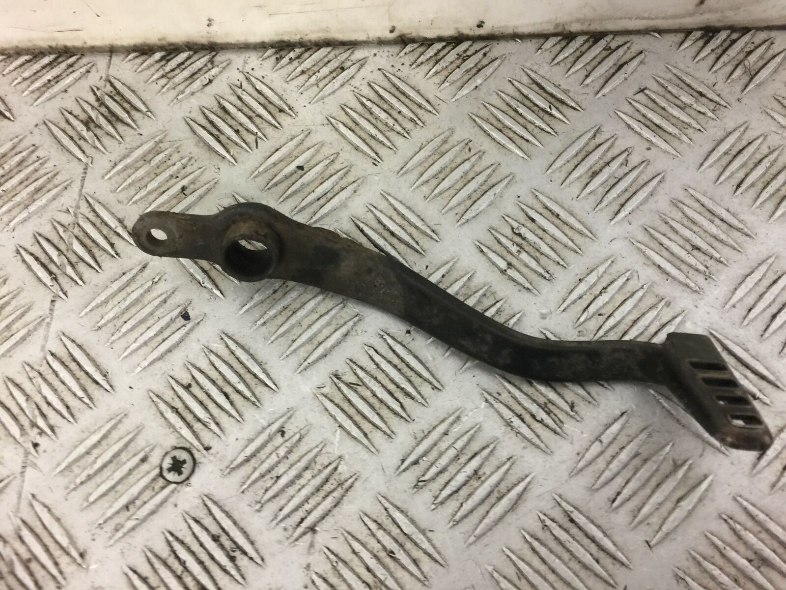 HONDA CBR125 CBR 125 REAR BRAKE PEDAL  YEAR 2011-2017 (STOCK 501)