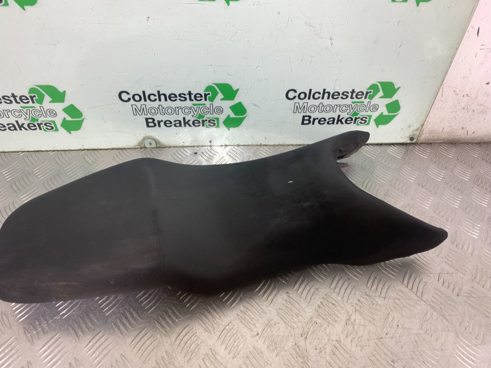 HONDA CBR600 CBR 600 FX FY SEAT YEAR 1999-2000 (CMB1287)
