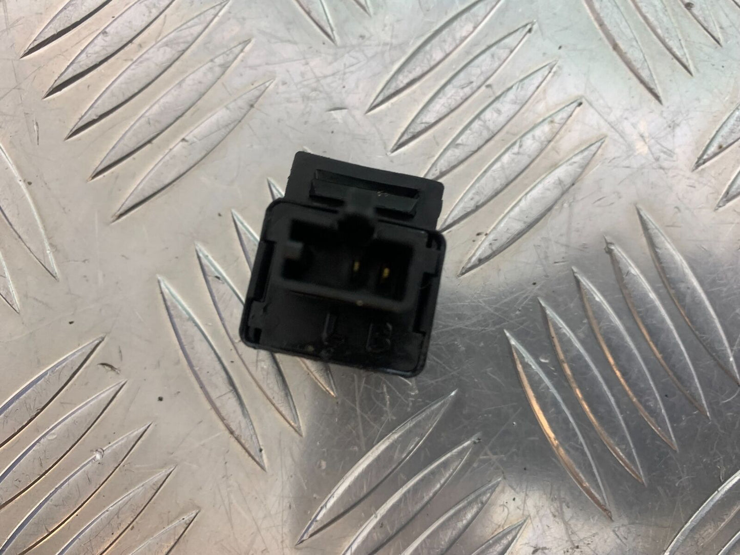 YAMAHA MT07 MT-07 RELAY  YEAR 2014 (STOCK 995)