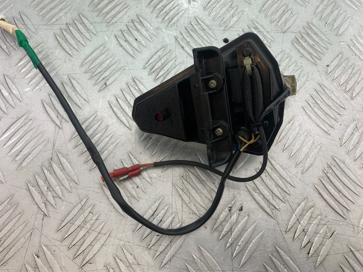 YAMAHA YZF R1 4C8 REAR LIGHT  YEAR 2007-2008 (CMB1237)