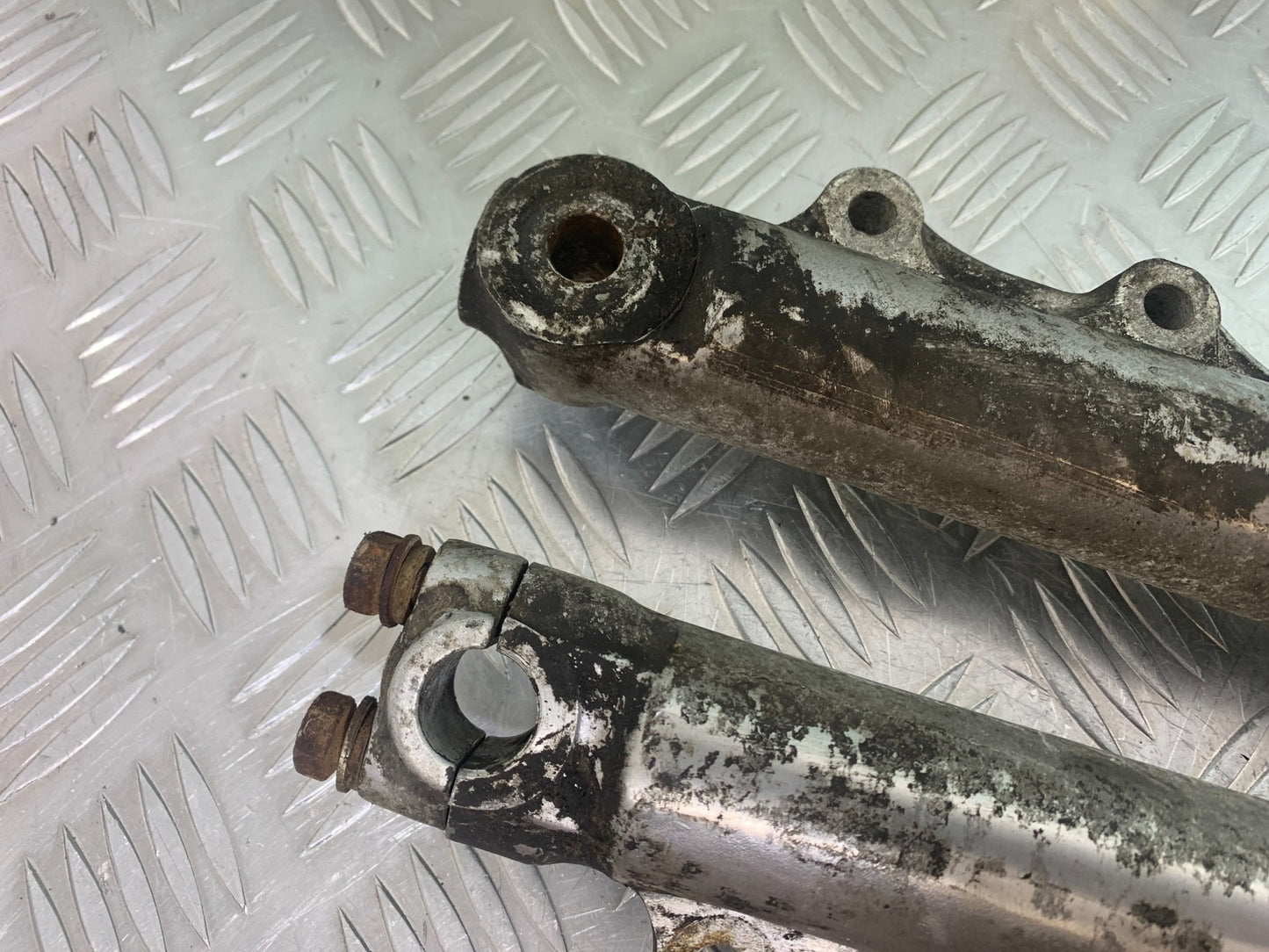HONDA CX500 CX 500 FORKS YEAR 1978 1981 (CMB1137)