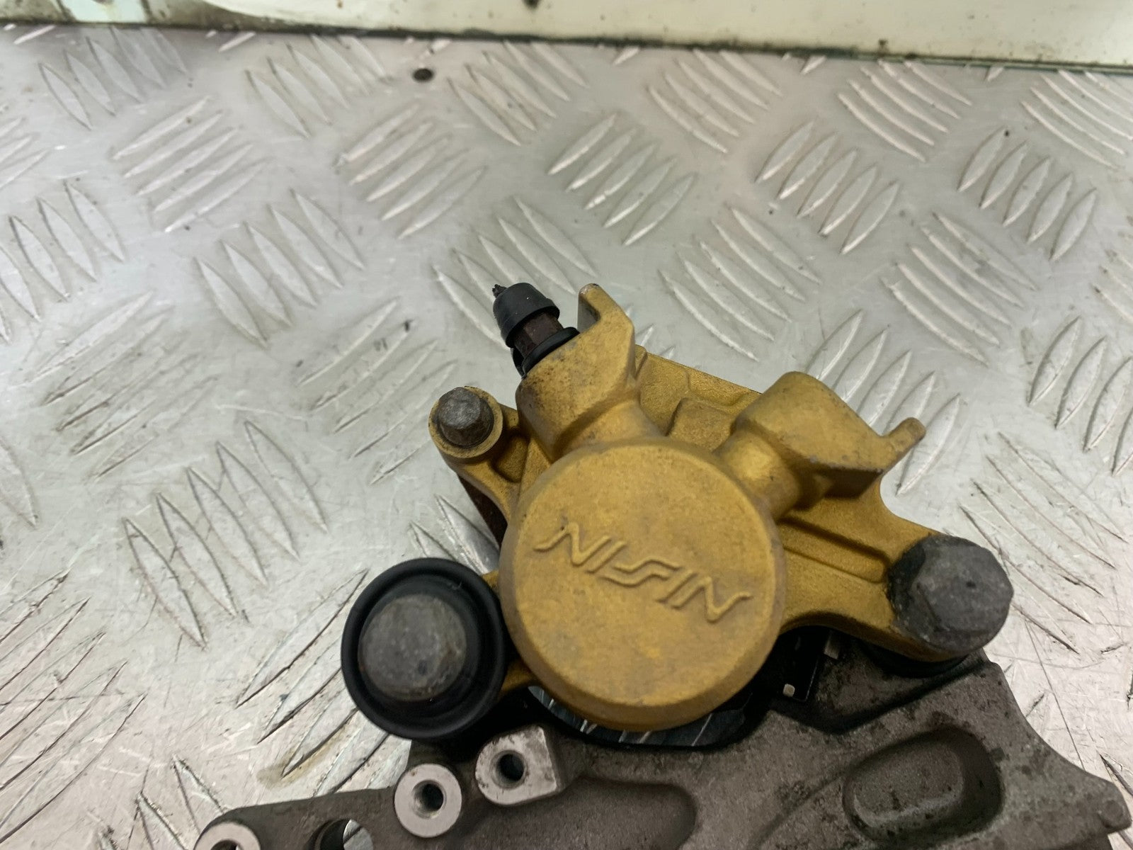 HONDA CBF600 CBF 600 REAR BRAKE CALIPER  YEAR 2004 -07 (CMB1247)