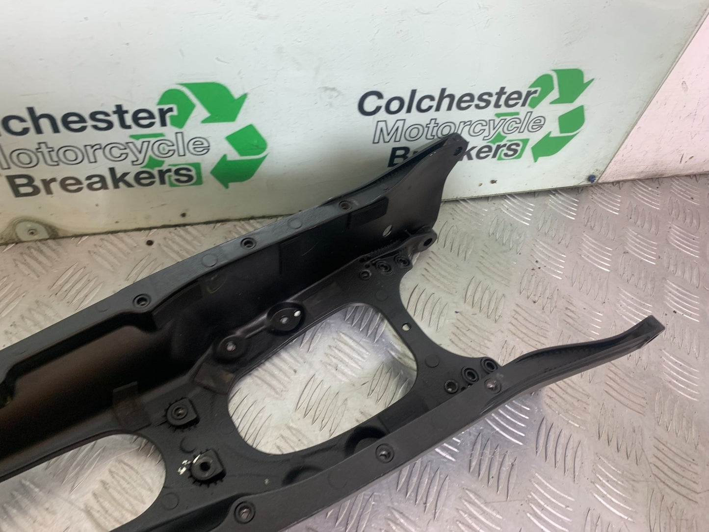 YAMAHA YZF R1 14 B BIG BANG REAR SUBFRAME 2009-14 (CMB1175)