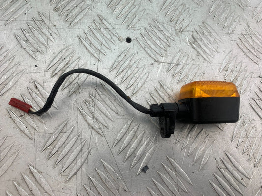 ROYAL ENFIELD HIMALAYAN 411 FRONT RIGHT INDCIATOR YEAR 2018-2023 (CMB1279)